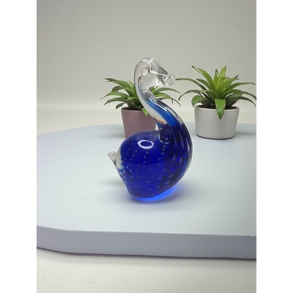 Beautifull Hand Blown Air Bubble Blue/Clear Glass Duck. - Picture 3 of 8